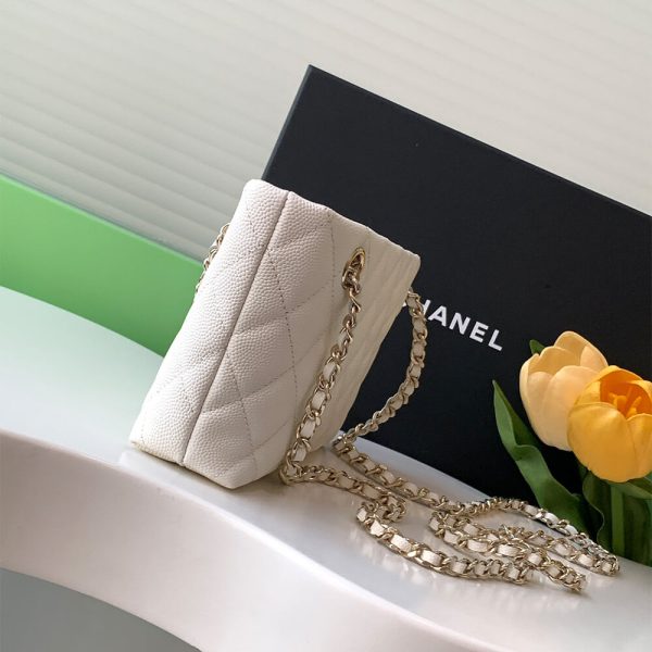 Chanel Classic Clutch with Chain(HIGH-END GRADE) - Image 3