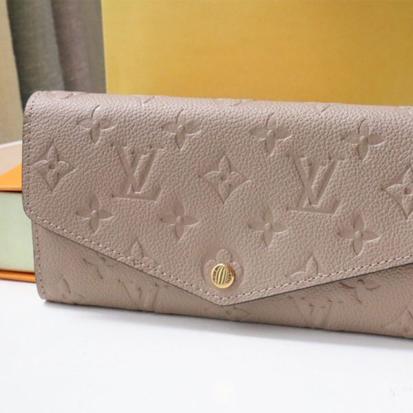 LV Sarah Wallet - Image 3
