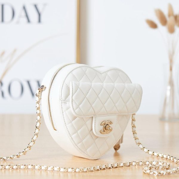 Chanel 22s Heart Bag(HIGH-END GRADE) - Image 3