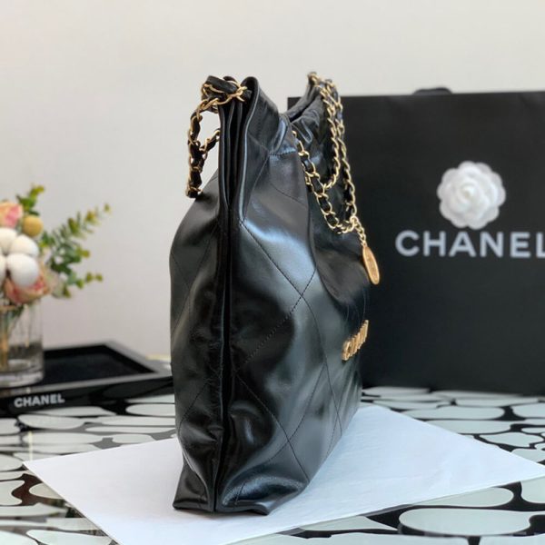 CHANEL 22 SMALL HANDBAG - Image 4