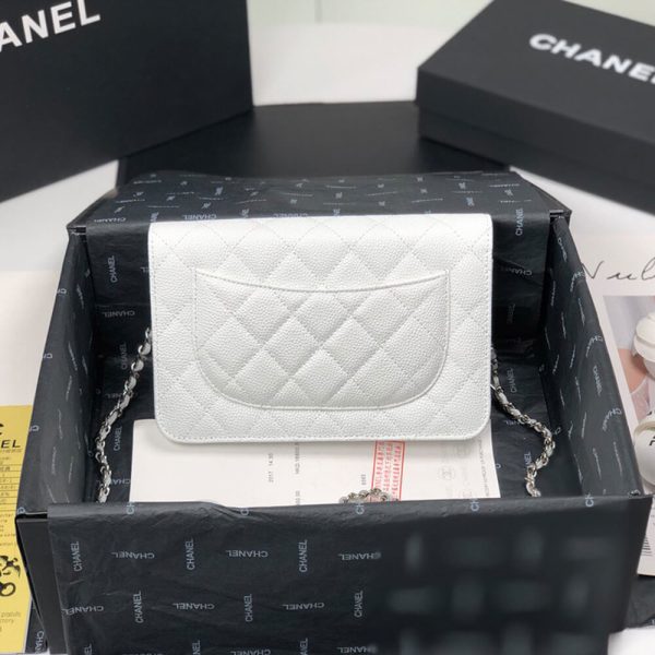 CHANEL Wallet On Chain - Image 4