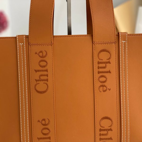 Chloe Woody Medium Leather Tote Bag - Image 4