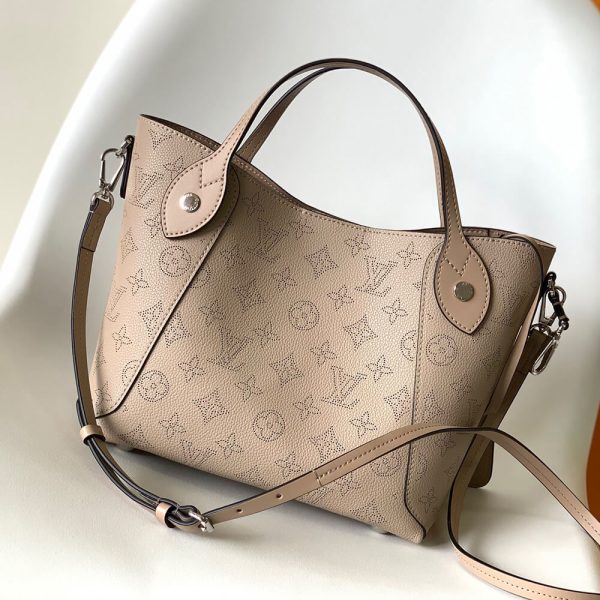 LV Hina PM - Image 4
