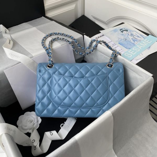 CHANEL Classic 11.12 Handbag - Image 4