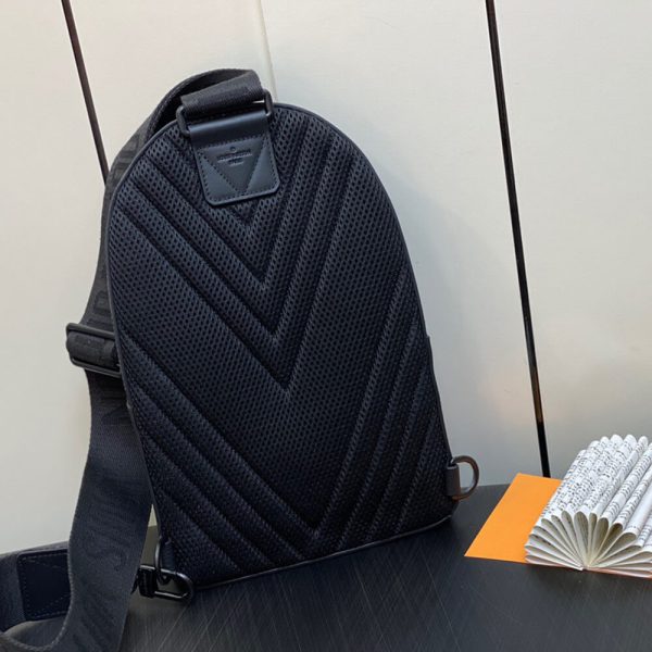 LV Pilot Slingbag - Image 4