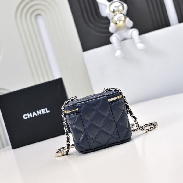 CHANEL Small Vanity with Chain(HIGH-END GRADE) - Image 4