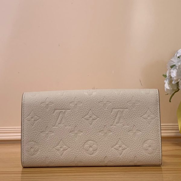 LV Sarah Wallet - Image 4