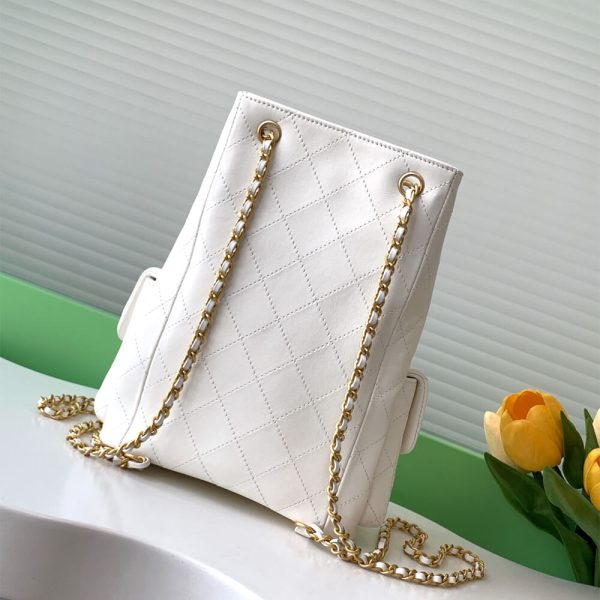 CHANEL Backpack(high-end grade) - Image 4