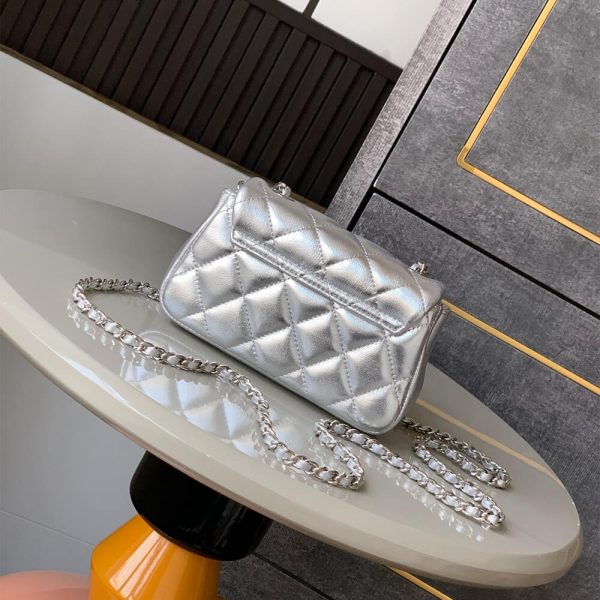 Chanel Clutch with Chain(HIGH-END GRADE) - Image 4