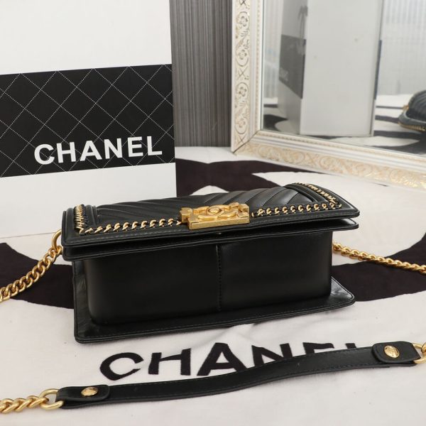 Chanel Top Handle Chevron Boy Handbag - Image 5