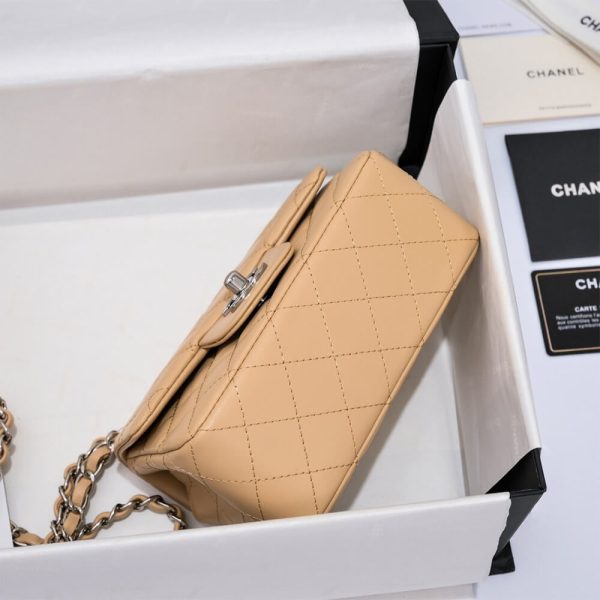 Chanel MINI FLAP BAG - Image 5