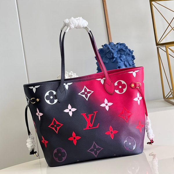 Louis Vuitton Neverfull MM - Image 5