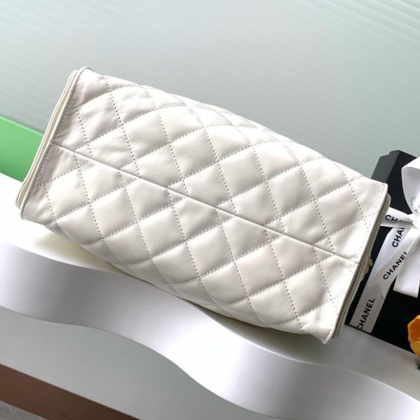 CHANEL 25 Small Handbag(high-end grade) - Image 5