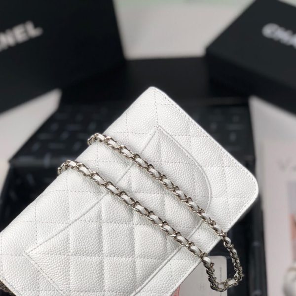 CHANEL Wallet On Chain - Image 5