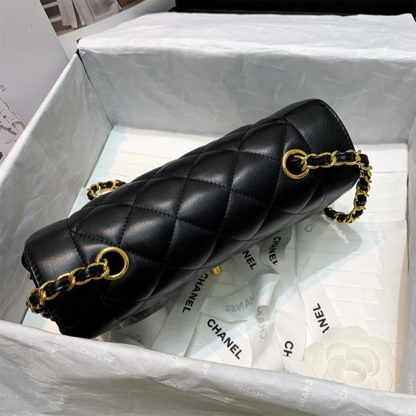 Chanel Vintage Small Diana Flap Bag - Image 5