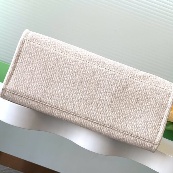 CHANEL LARGE SHOPPING TOTE(HIGH-END GRADE) - Image 5