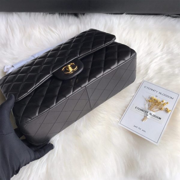 CHANEL Classic Double Flap Jumbo - Image 5