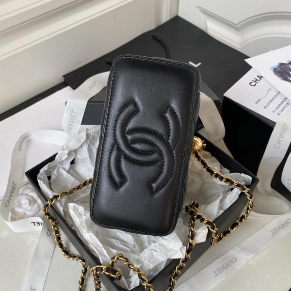 Chanel VANITY WITH CHAIN - Image 5