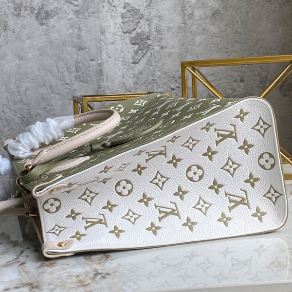 LV ONTHEGO MM - Image 5