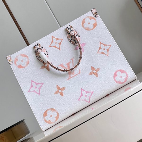 LV ONTHEGO MM - Image 5