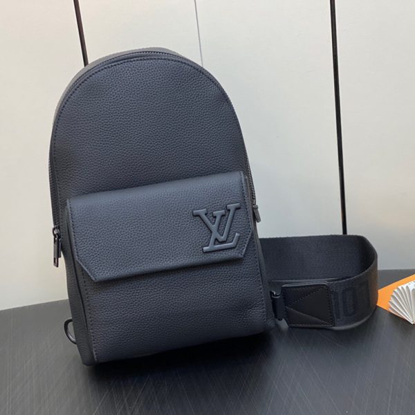 LV Pilot Slingbag - Image 5