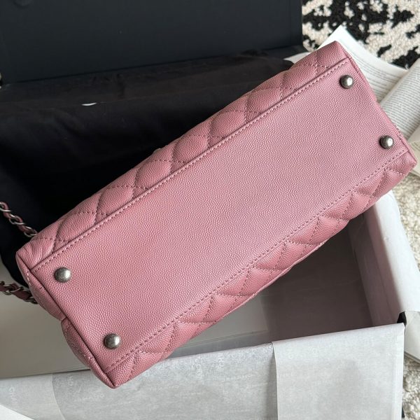 CHANEL Large Flap Bag With Top Handle(high-end grade) - Image 5