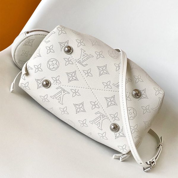 LV Bella - Image 5