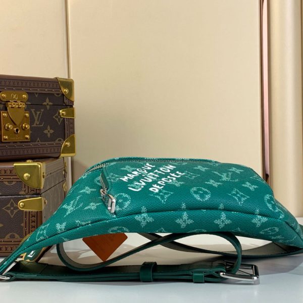 LV Rush Bumbag - Image 5