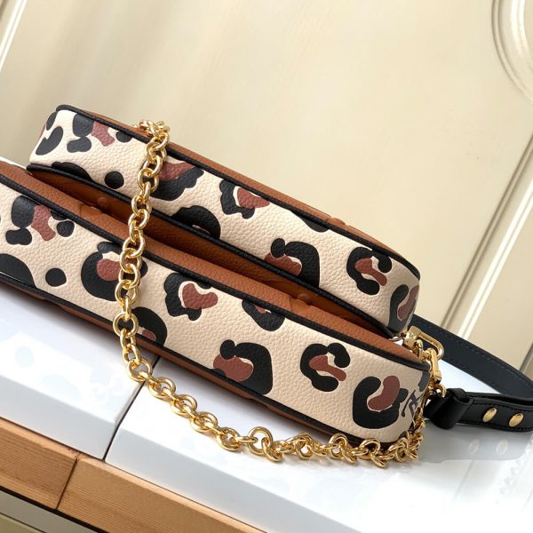 LV Multi Pochette Accessoires - Image 5
