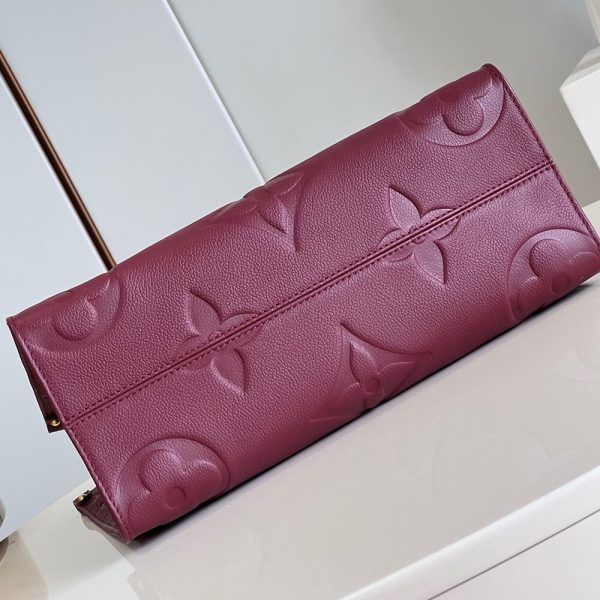 LV OnTheGo MM - Image 5