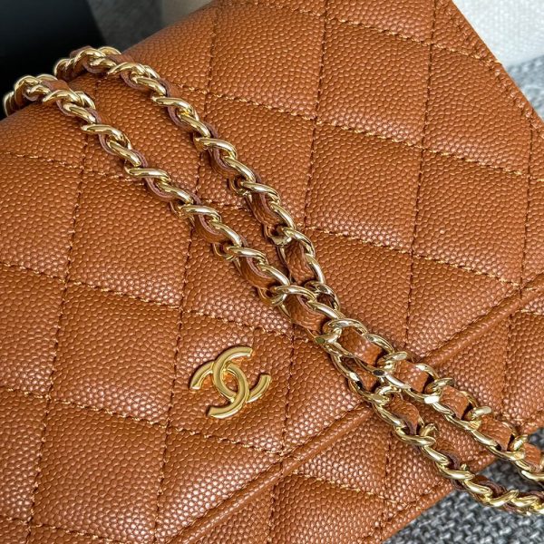 CHANEL Wallet On Chain - Image 5