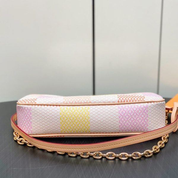 LV Pochette Accessoires - Image 5
