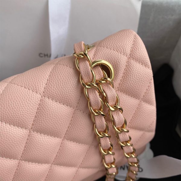 CHANEL Classic Flap Medium - Image 6