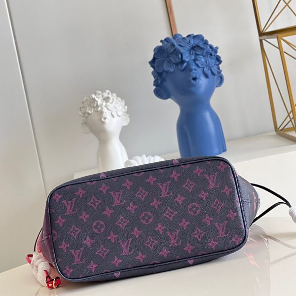 Louis Vuitton Neverfull MM - Image 6