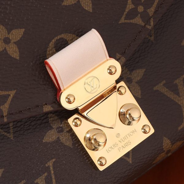 LV POCHETTE METIS EAST WEST - Image 6