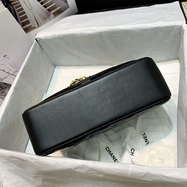 Chanel Vintage Small Diana Flap Bag - Image 6