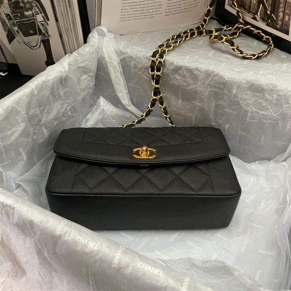 Chanel Vintage Small Diana Flap Bag - Image 6