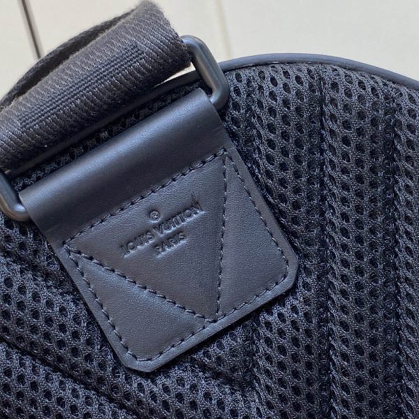 LV Pilot Slingbag - Image 6