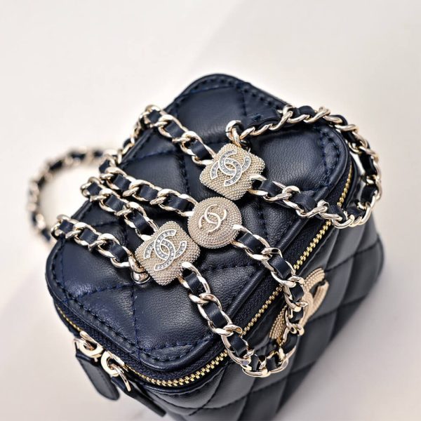 CHANEL Small Vanity with Chain(HIGH-END GRADE) - Image 6