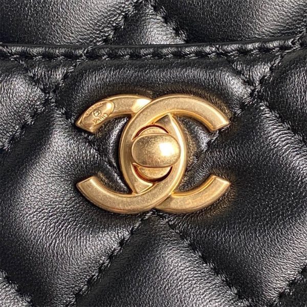 CHANEL Small Shopping Bag(high-end grade) - Image 6