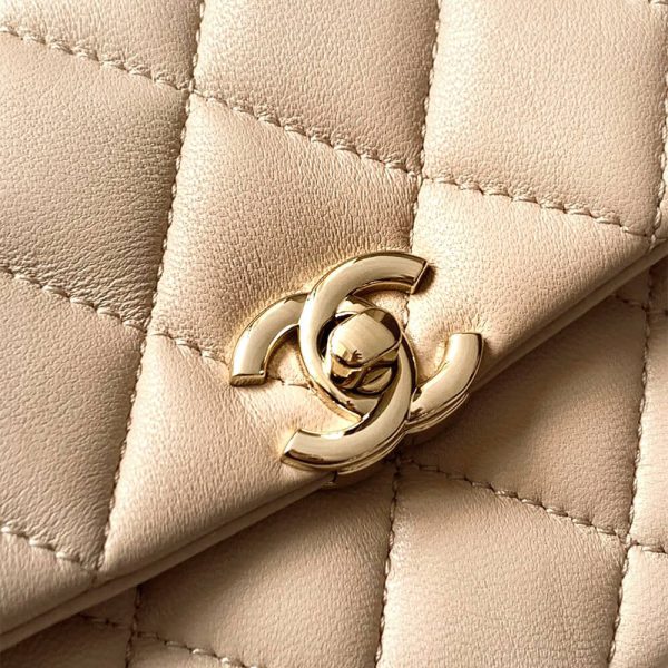 Chanel FLAP PHONE HOLDER WITH CHAIN(HIGH-END GRADE) - Image 6