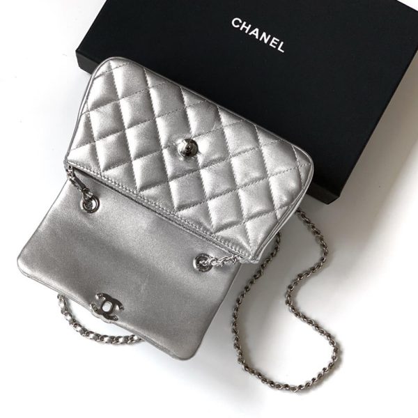 Chanel FLAP PHONE HOLDER WITH CHAIN(HIGH-END GRADE) - Image 6