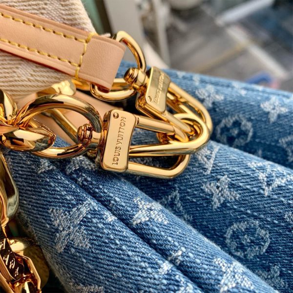 LV Coussin PM(HIGH-END GRADE) - Image 6