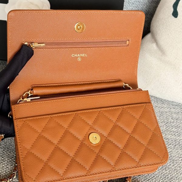 CHANEL Wallet On Chain - Image 6