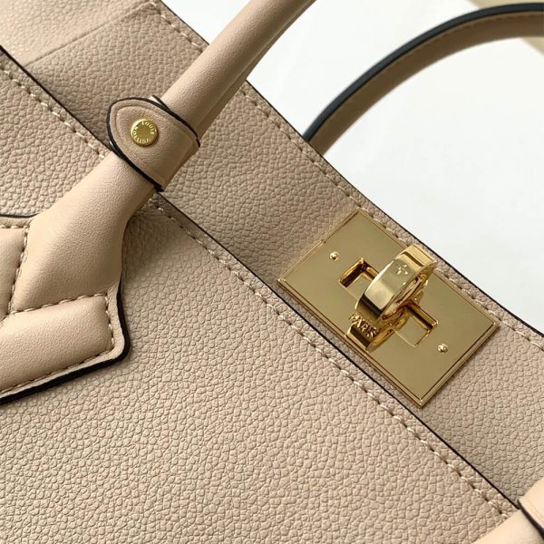 LV On My Side PM - Image 6