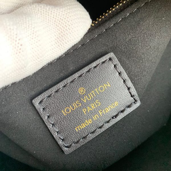 LV Petite Malle Souple Handbag(HIGH-END GRADE) - Image 7