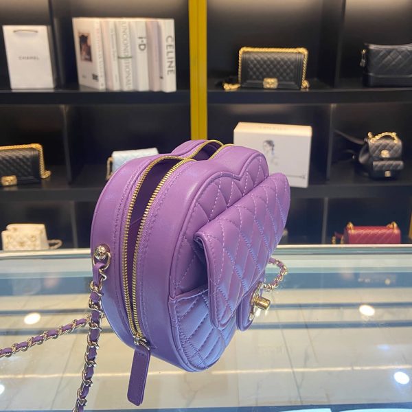 Chanel 22s Heart Bag - Image 7