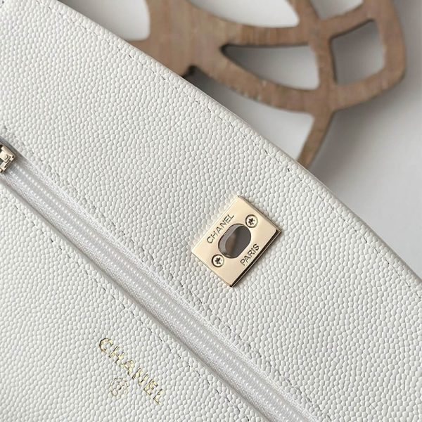 CHANEL Clutch With Chain(high-end grade) - Image 7