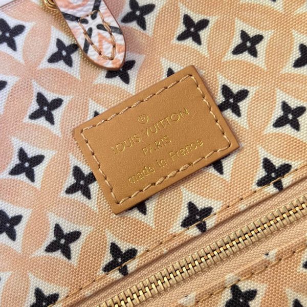 LV ONTHEGO MM - Image 7