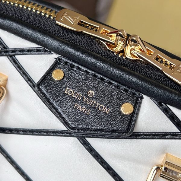 LV Alma BB - Image 7
